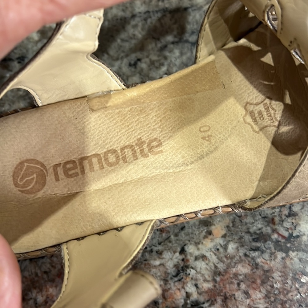 Remonte Sandals - Picture 9 of 9